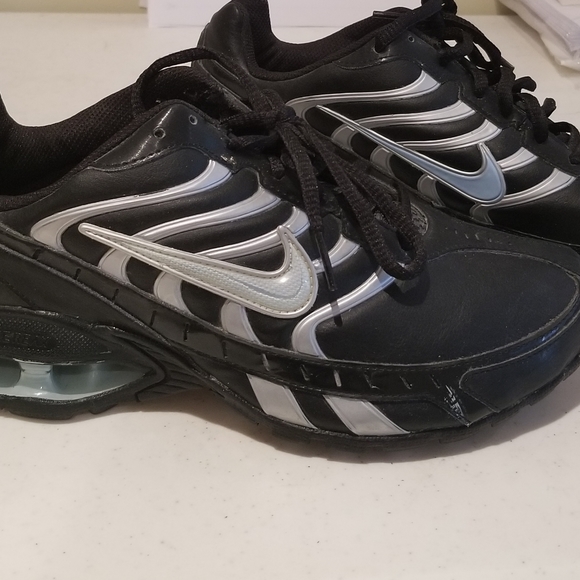 Size 7.5 Nike Reax Womens Trainer - Picture 2 of 8